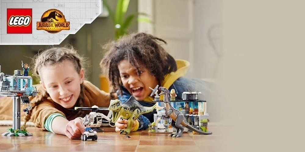 Конструктор LEGO Jurassic World Атака гигантозавра и теризинозавра