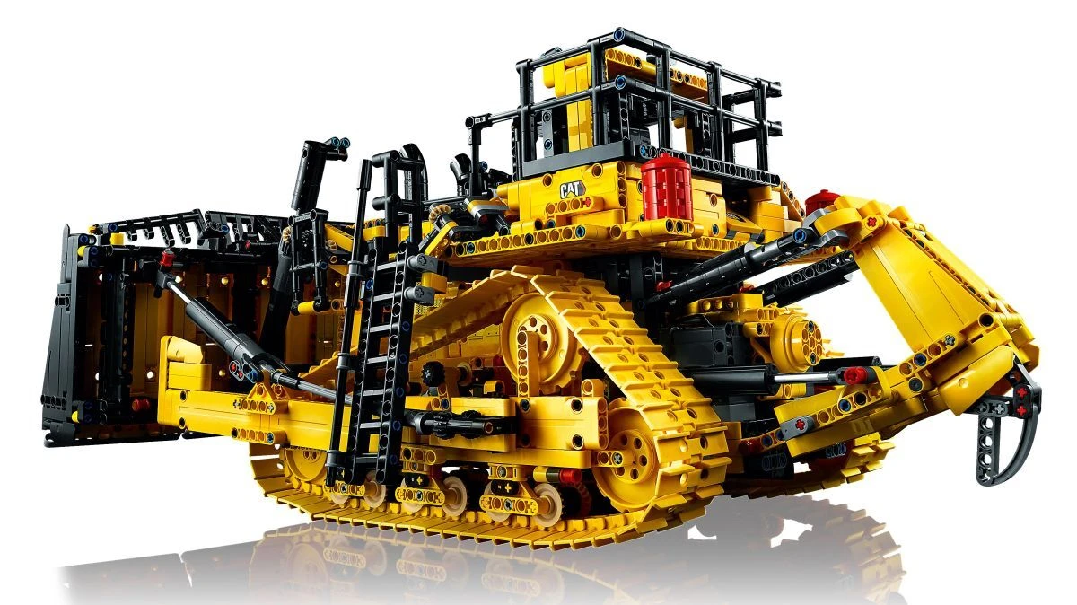 Конструктор LEGO Technic Бульдозер Cat D11 на пульте управления