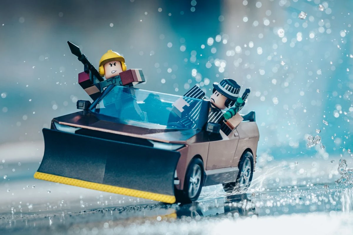 Игровой набор Roblox Feature Vehicle Car Crusher 2: Grandeur