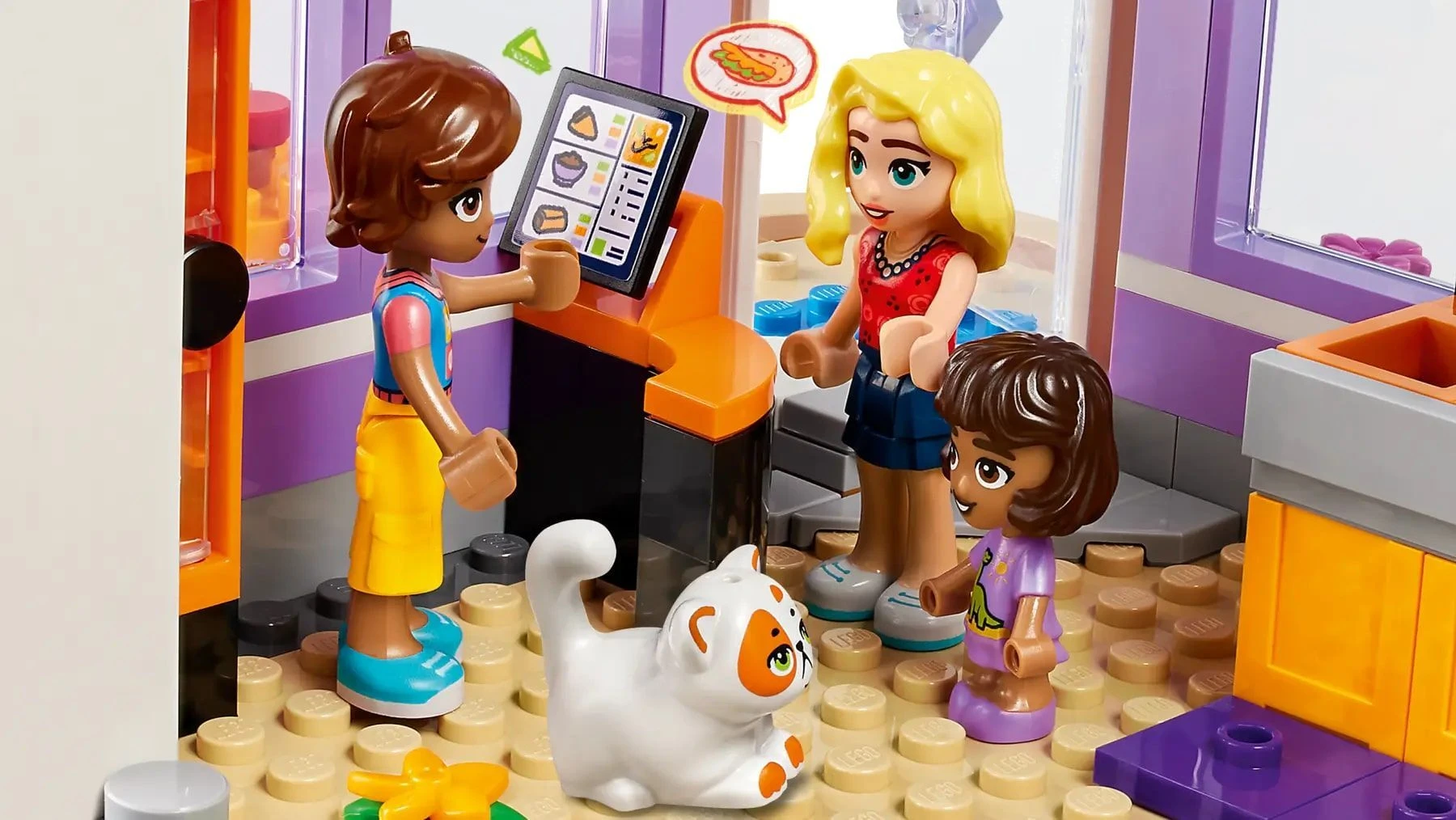 LEGO Конструктор Friends Хартлейк-Сити. Общественная кухня 51965