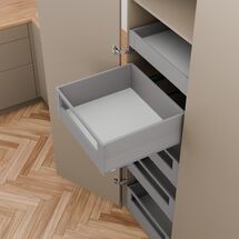 Комплект MERIVOBOX, NL=350 мм, высота Е с Boxcap (внутренний), BLUMOTION, IG-M (индиум серый)