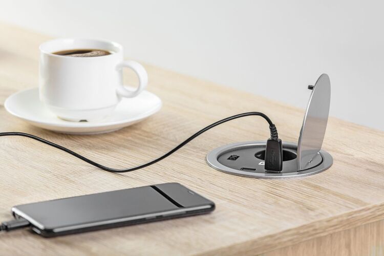 Подовжувач для офісу круглий GTV на 1 розетку 2xUSB заряджання провід 1,5м алюміній, изображение 3