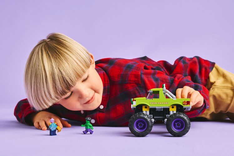 Конструктор LEGO Super Heroes Вантажівка Халка проти Таноса, изображение 6